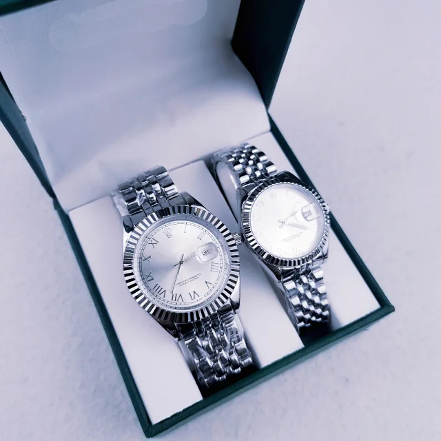 Unbranded Watches Matching Couple's Date with Fluted Bezels and Metal Link Bracelets product detail image 4