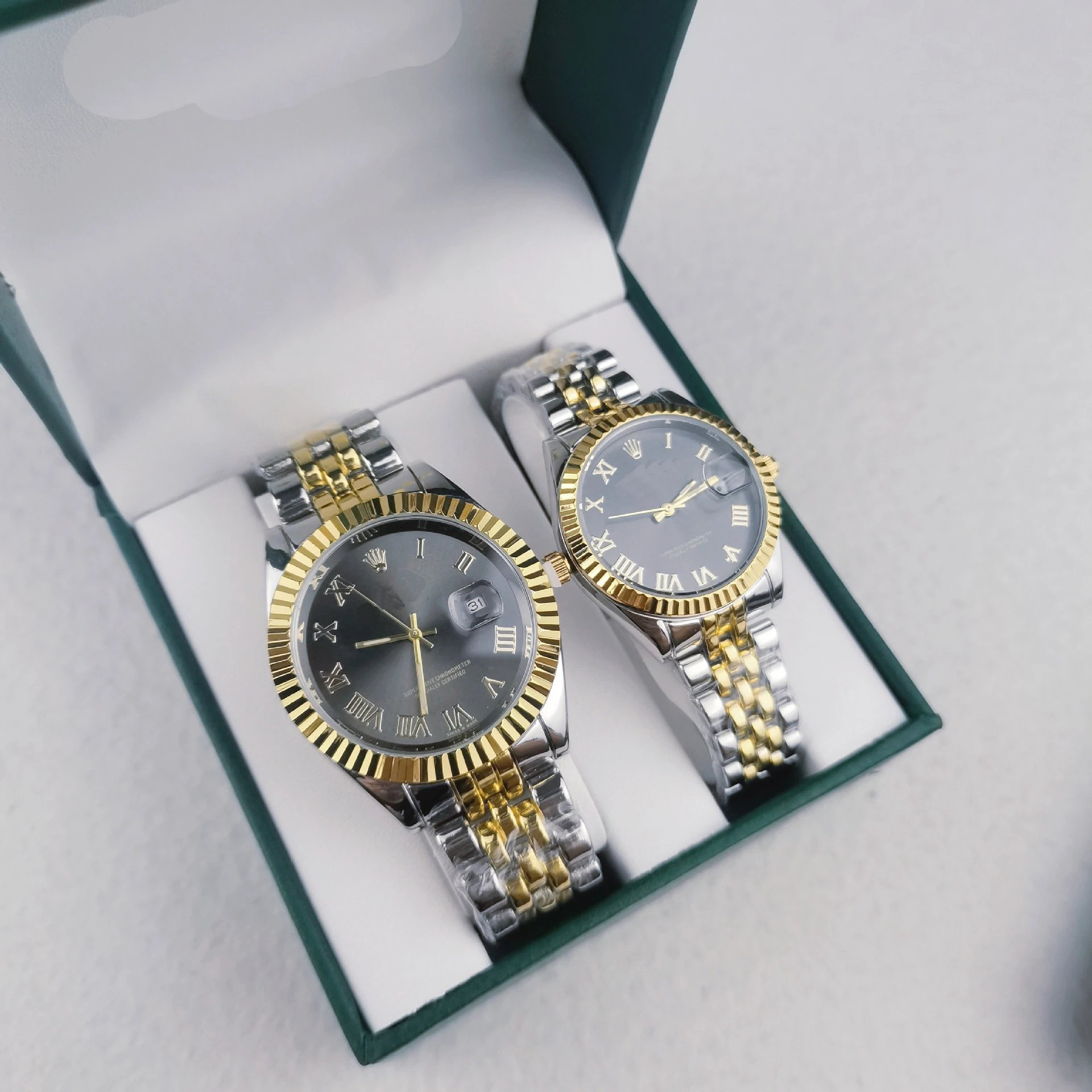 Unbranded Watches Matching Couple's Date with Fluted Bezels and Metal Link Bracelets image 2