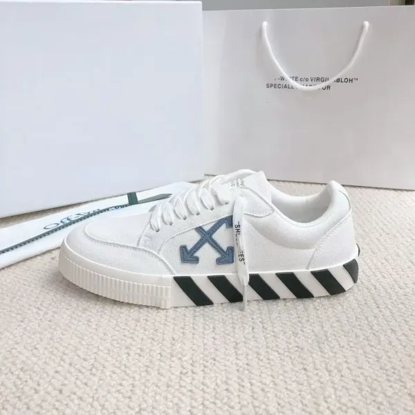 Off-White Diagonal Arrow Low-Top White Canvas Sneakers - 1