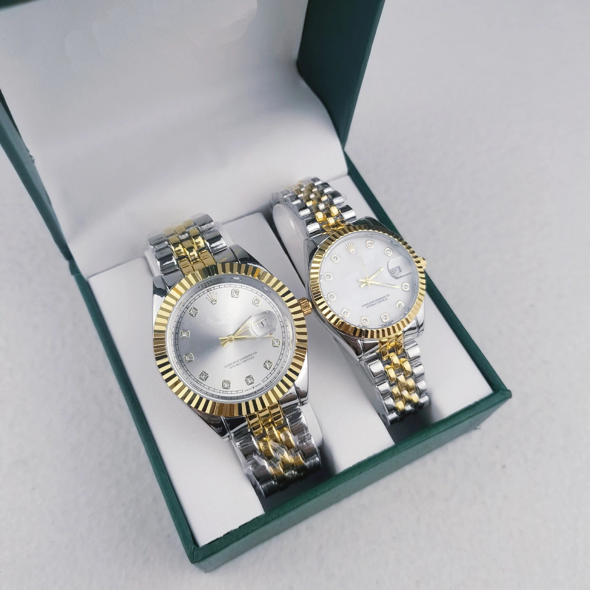Unbranded Watches Matching Couple's Date with Fluted Bezels and Metal Link Bracelets image 1