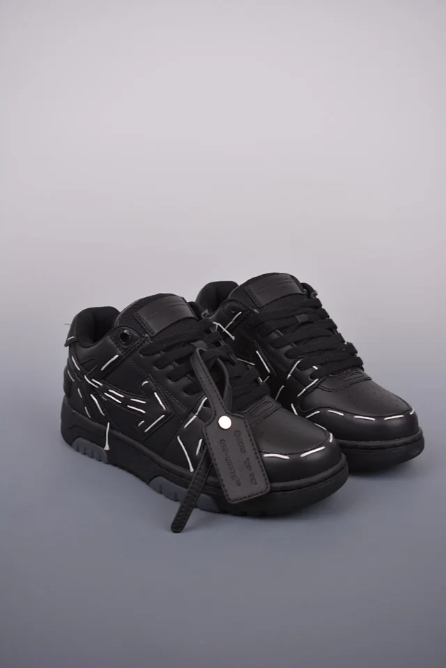 Off-White Sneakers Low-Top Arrow Logo product detail image 5