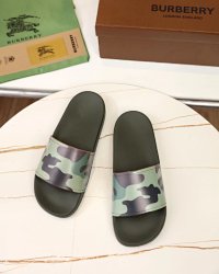 Burberry Slides — seller photo 4
