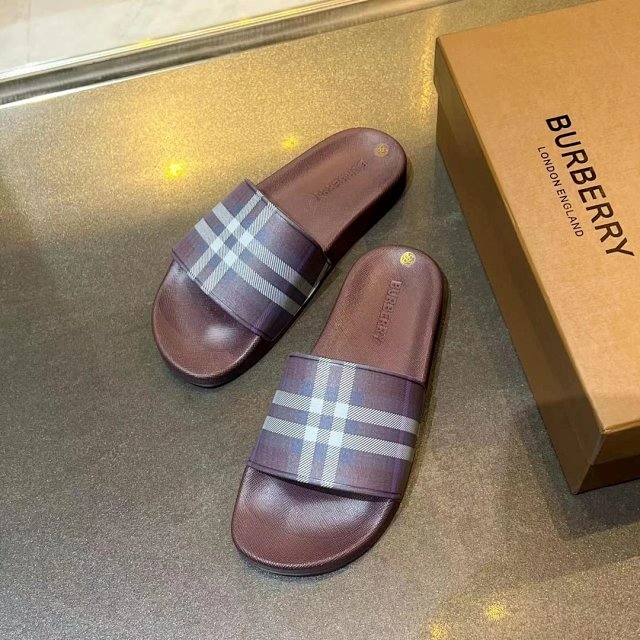 Burberry Slipper: seller detail photo 10