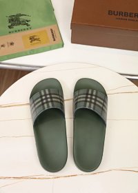 Burberry Slides — seller photo 5
