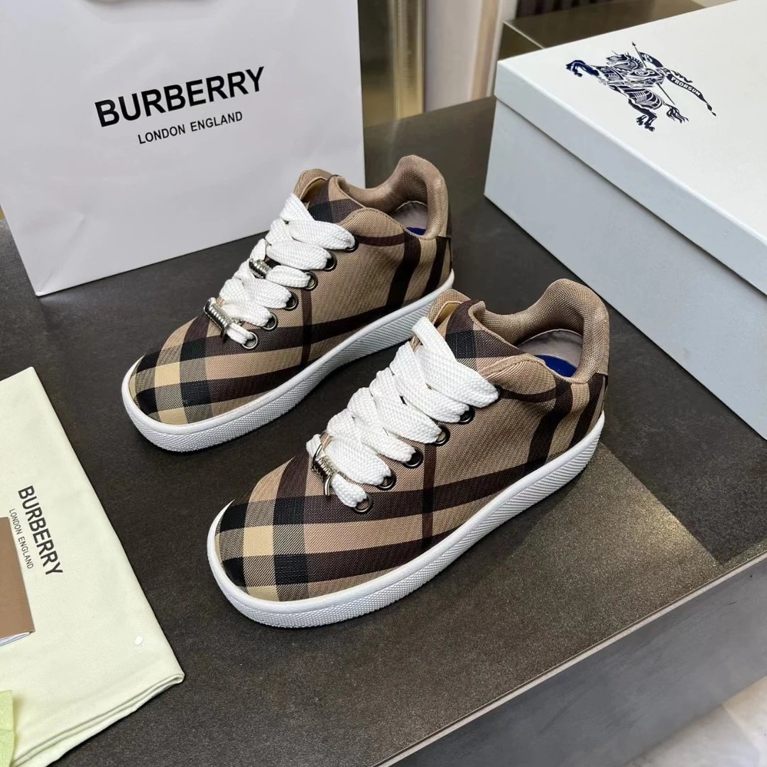 Burberry Sneakers Chunky check-panel — 14
