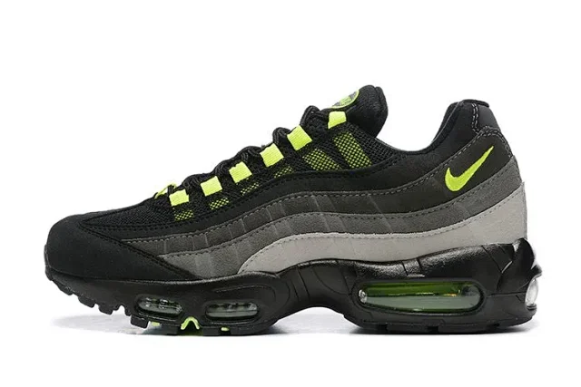 Nike and Lacoste Low-top air-cushion sneakers with textured mesh panels product detail image 11