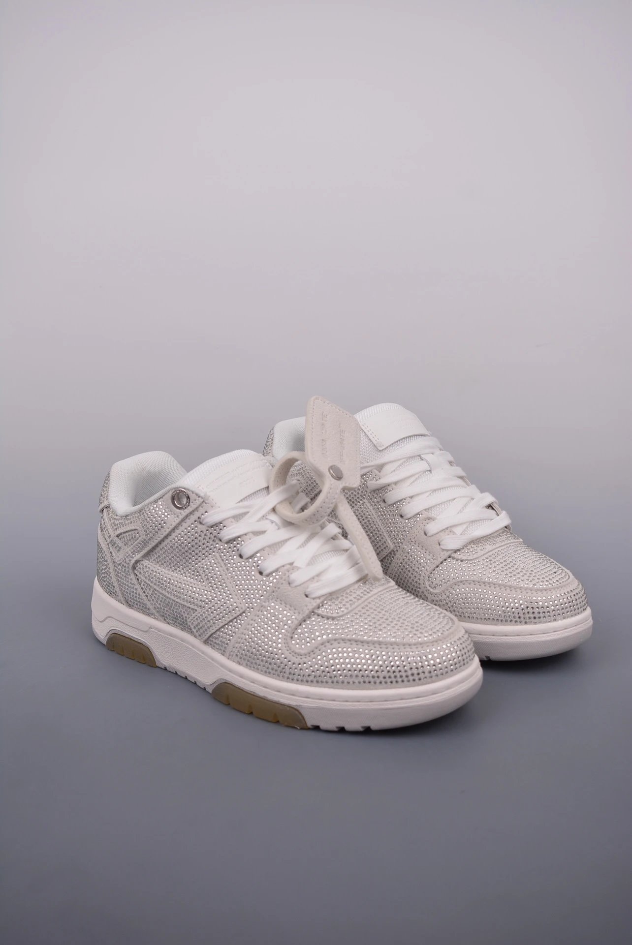 Off-White Sneakers Low-Top Arrow Logo image 3