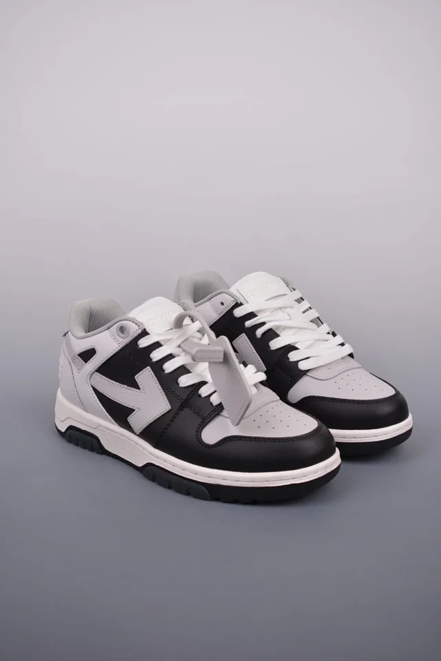 Off-White Sneakers Low-Top Arrow Logo product detail image 8
