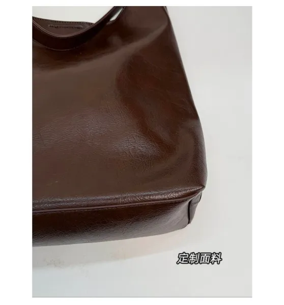 Design Hobo Bag Black Leather-Texture Shoulder Bag - 10