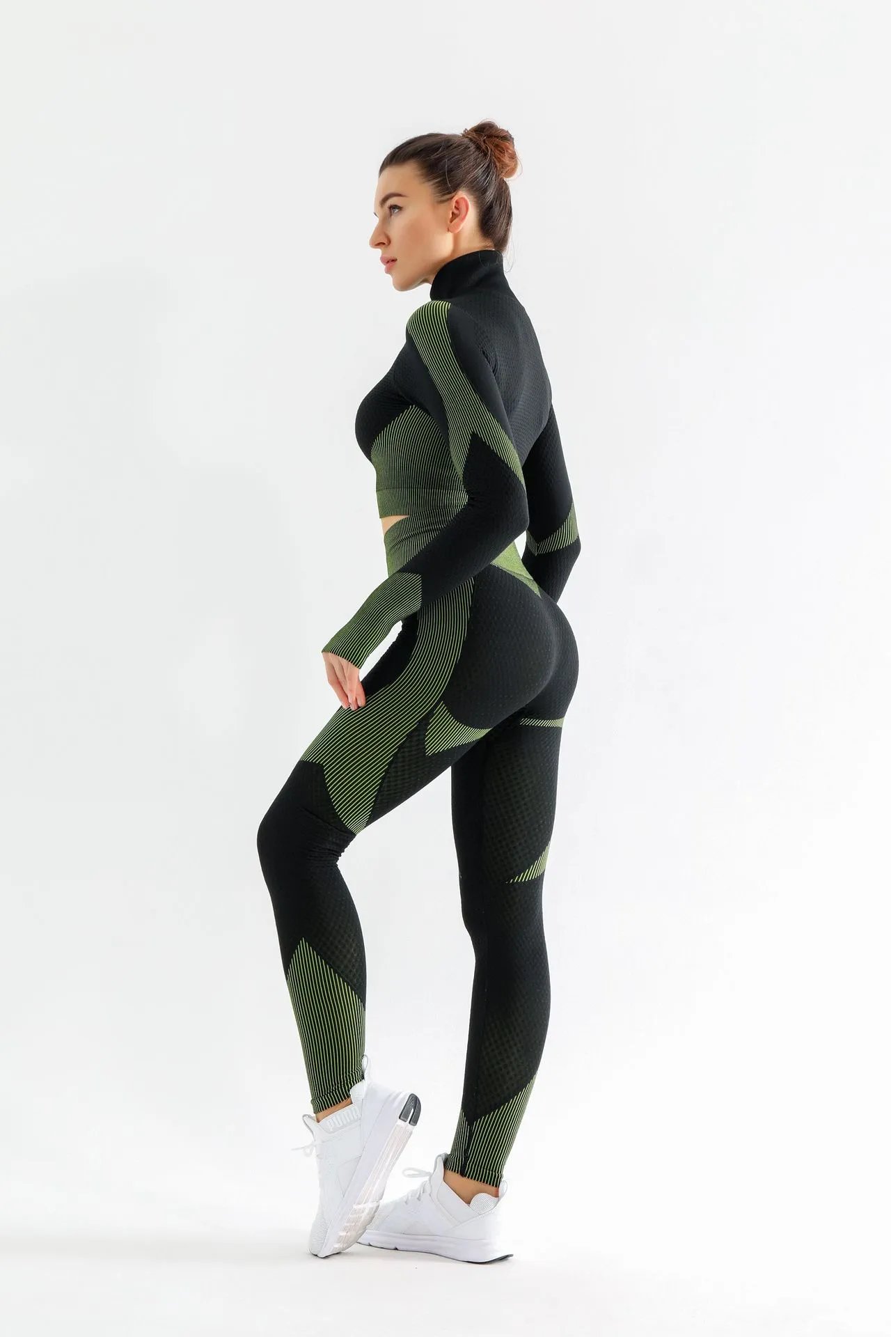Design Mesh-Textured Activewear Set Gray - 14
