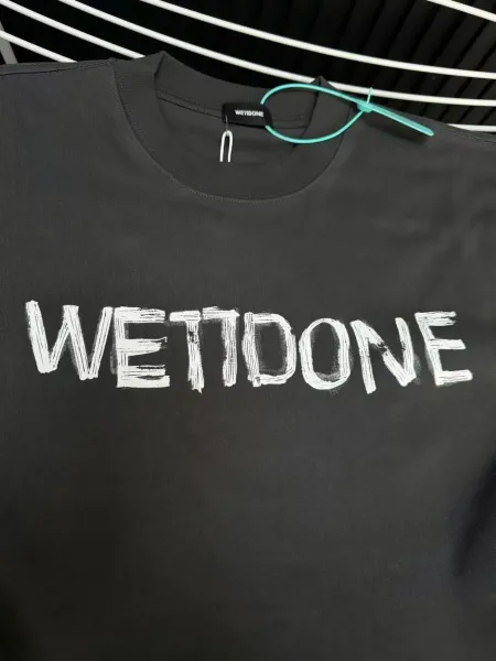Design WE11DONE 1506 Black Graphic T-Shirt T-Shirts - 25