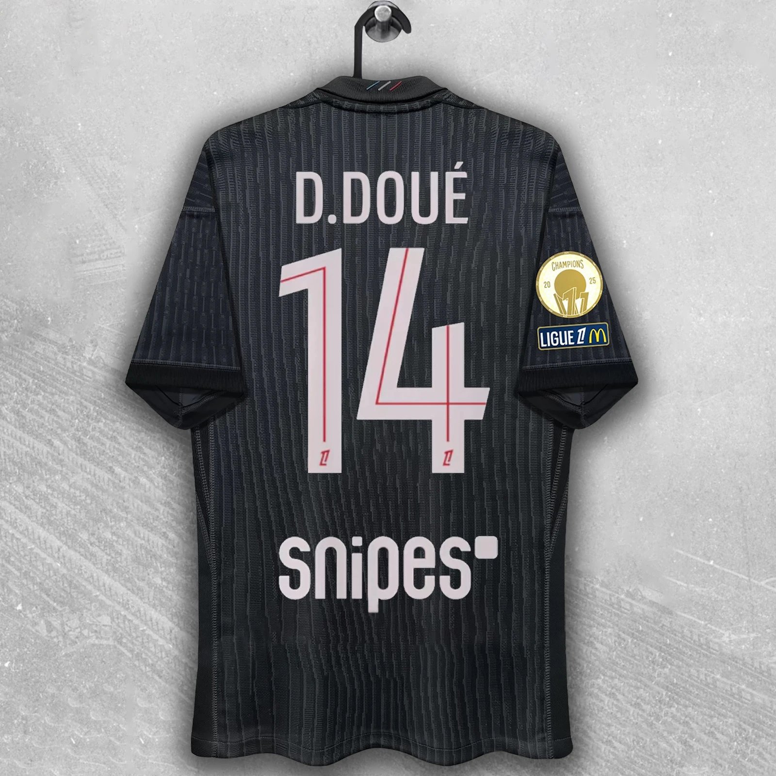 2526 Paris Four Guests Ligue 1 # 14