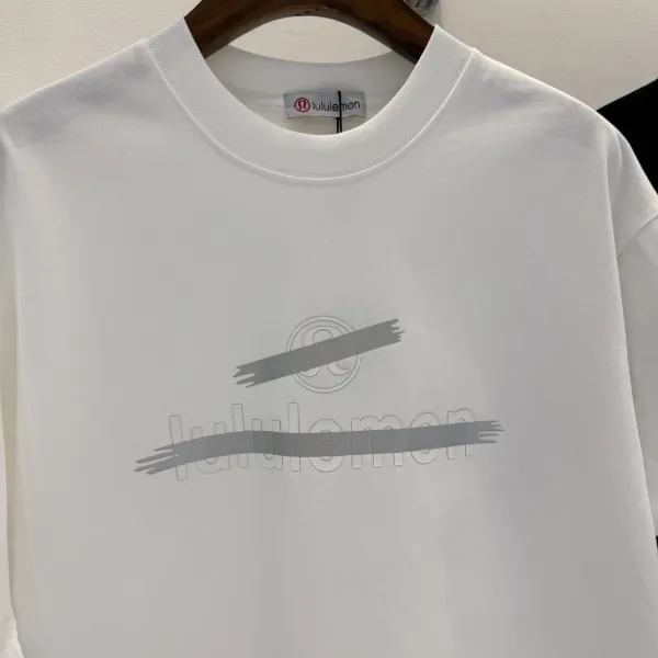 Lululemon Meet You Courtside White T-Shirt - 40
