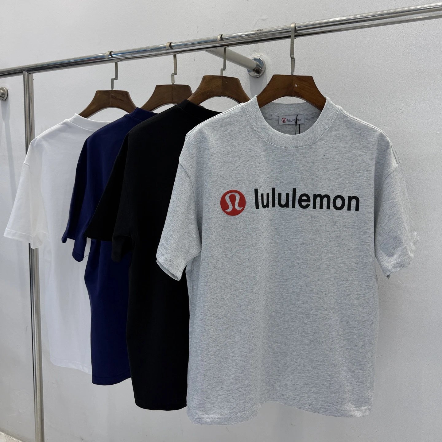 Lululemon Logo Graphic T-Shirt Heather Gray T-Shirt