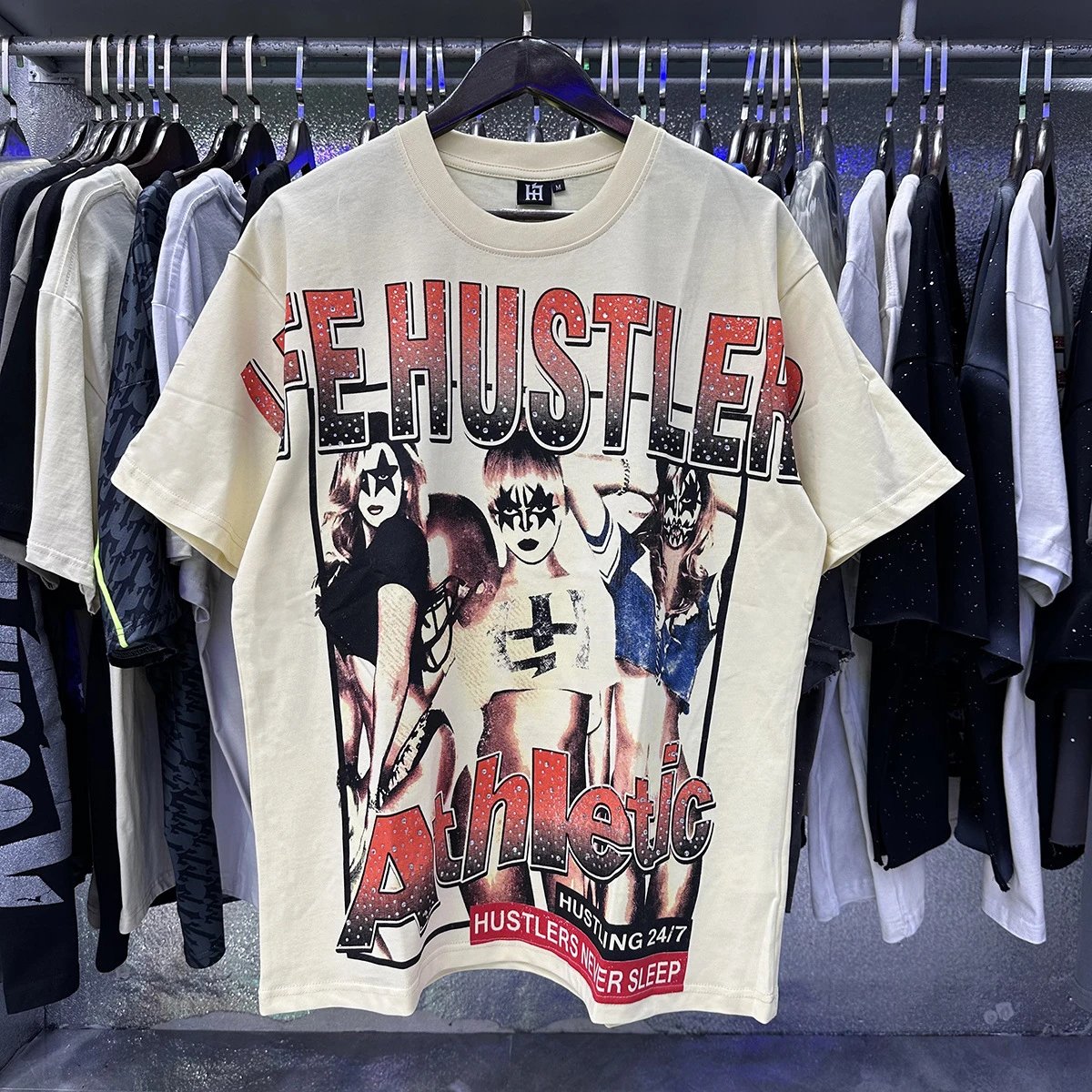 Design Life Hustlers Jesus Is King Graphic T-Shirt Black T-Shirts - 25