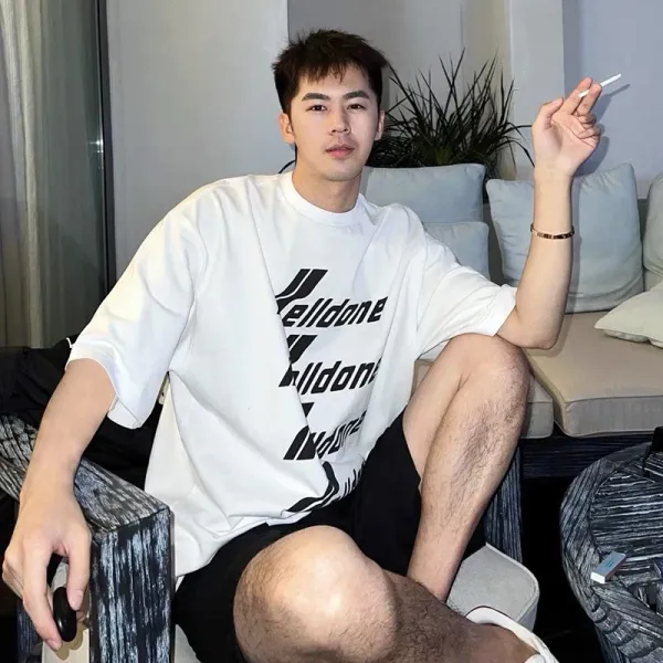 Design Helldon Graphic Print Oversized T-Shirt White - 22