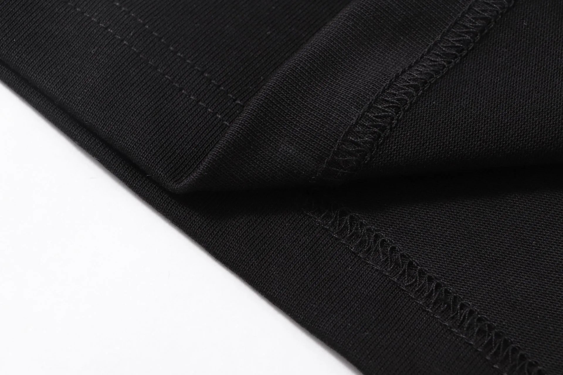 Alo Logo Graphic Black T-Shirt - 16
