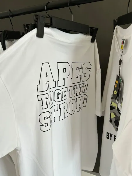 A Bathing Ape BAPE Logo Graphic White T-Shirt - 9