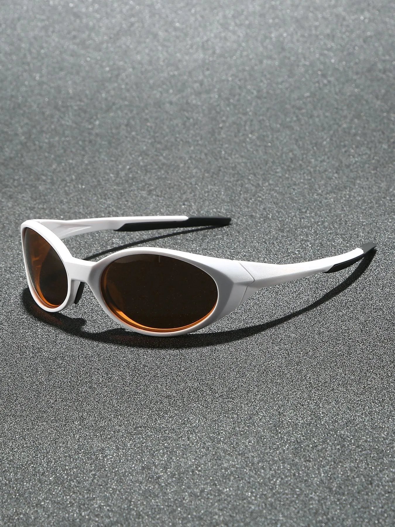 Design Sporty Wraparound Sunglasses Black / Red - 19