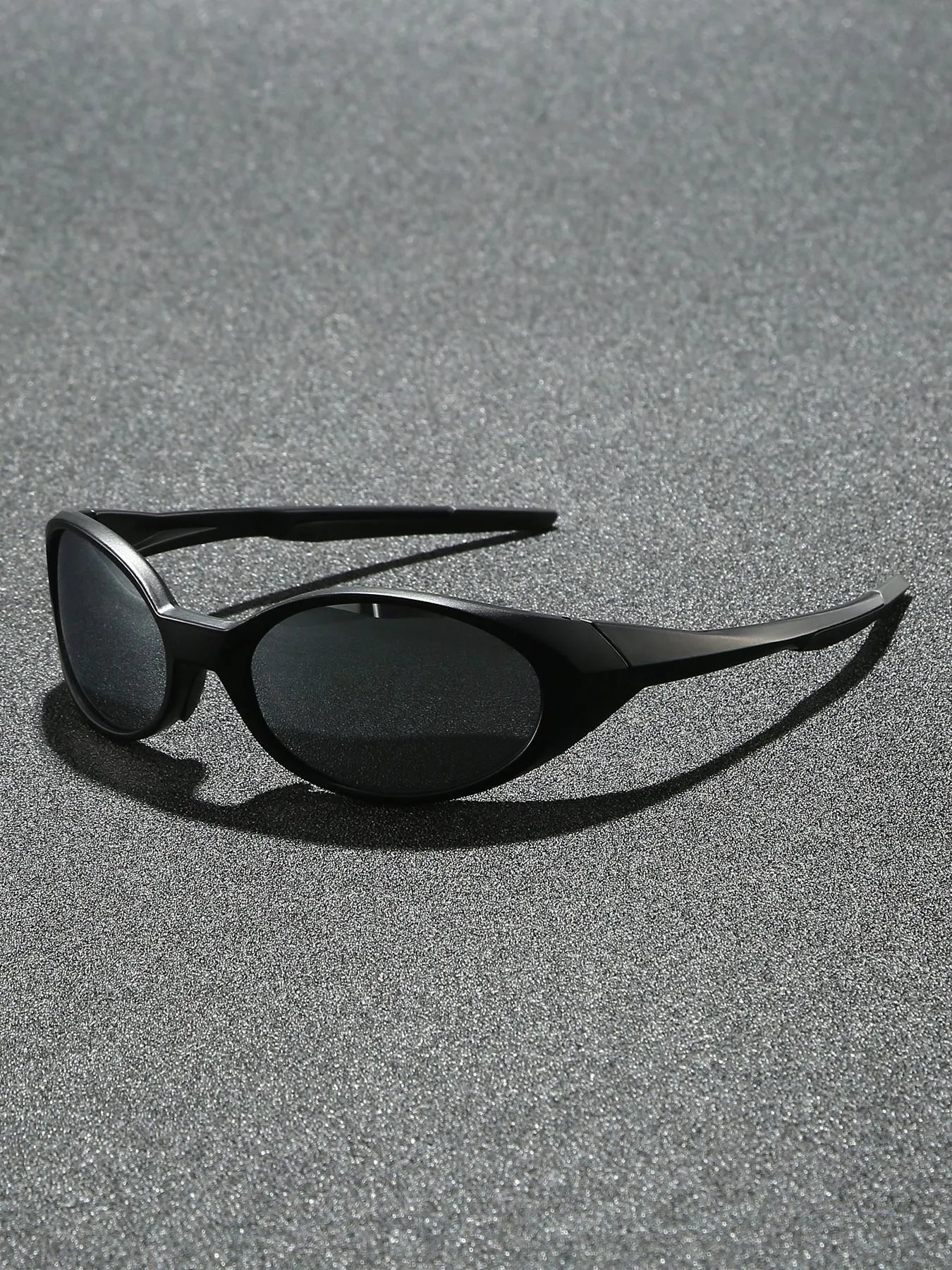Design Sporty Wraparound Sunglasses Black / Red - 23