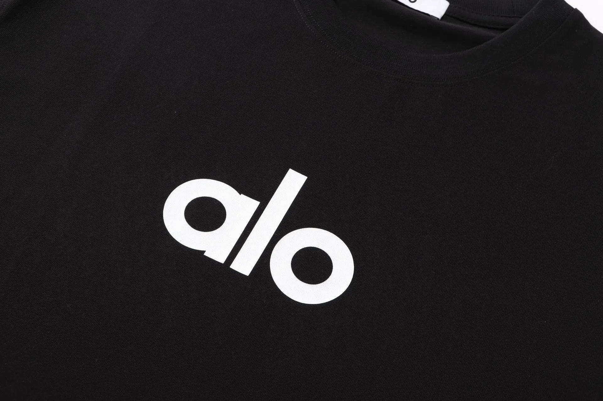 Alo Logo Graphic Black T-Shirt - 43