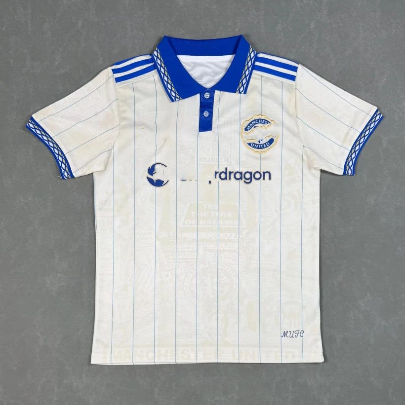 2627 Manchester United Away Player Version