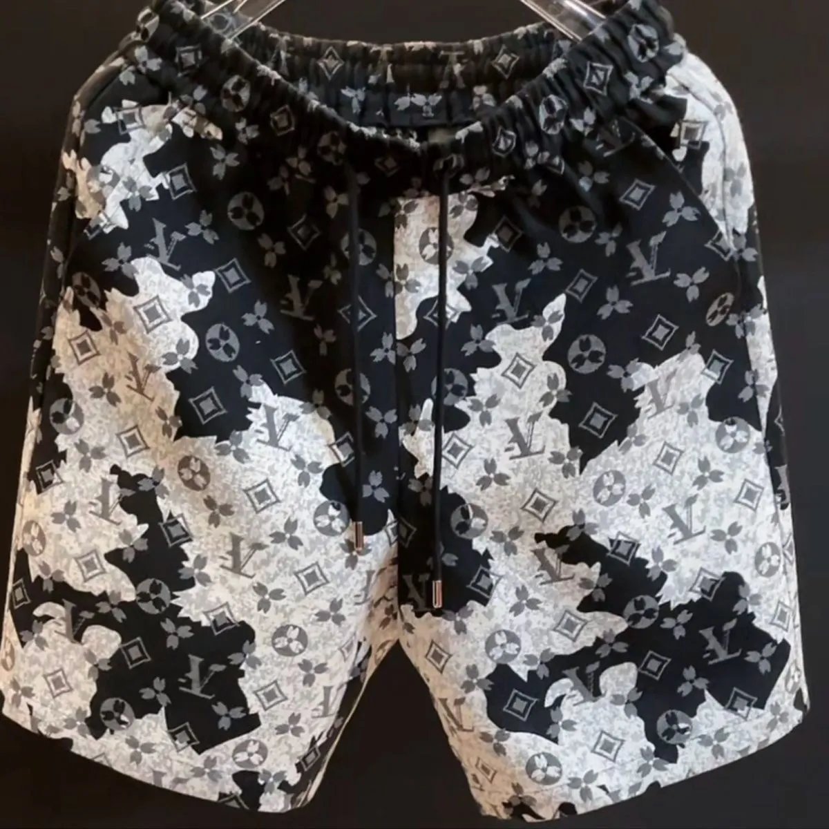 Louis Vuitton Monogram Camouflage Print Drawstring Shorts Multicolor - 4