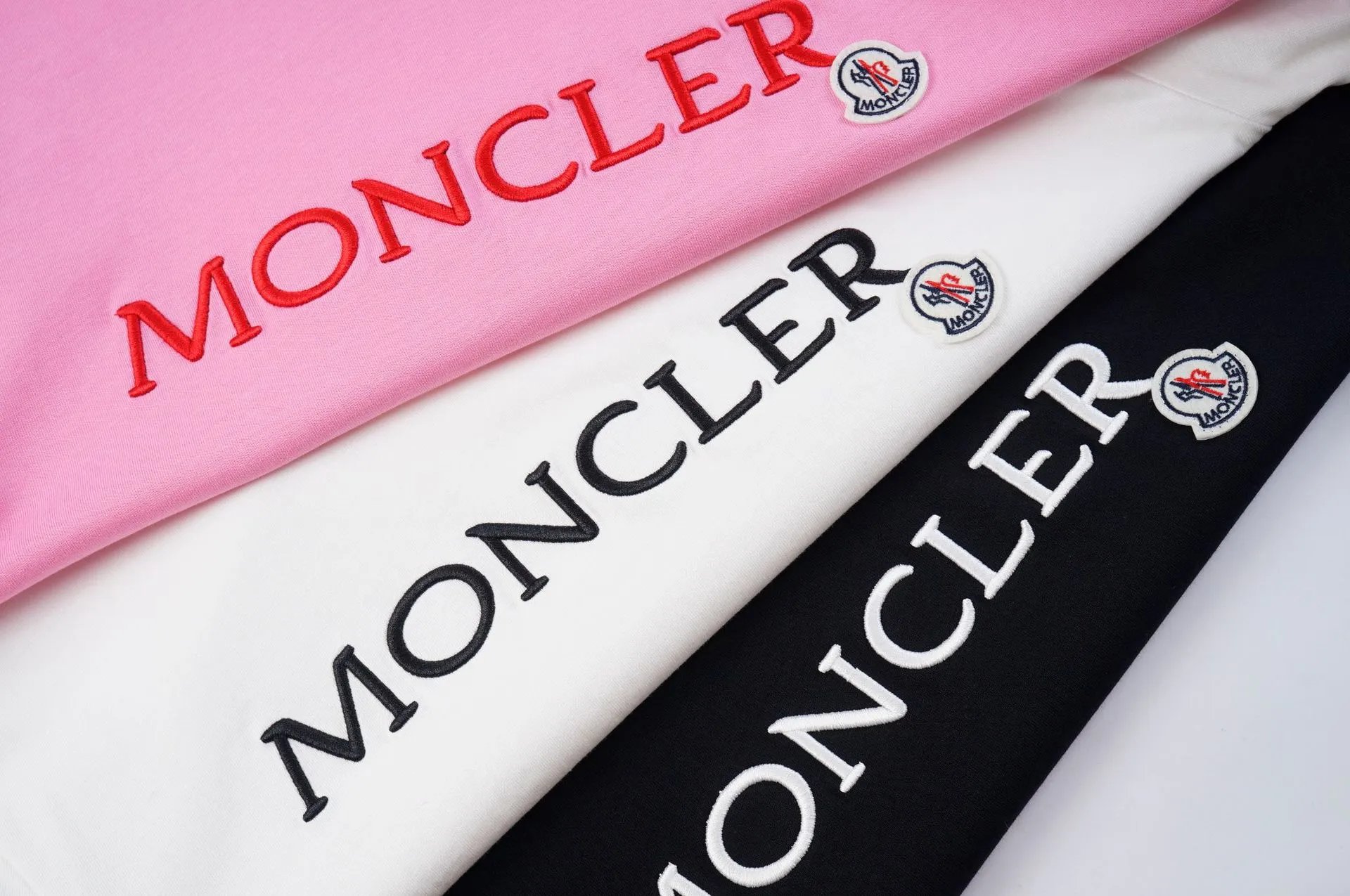 Moncler Logo Print Green T-Shirt - 3