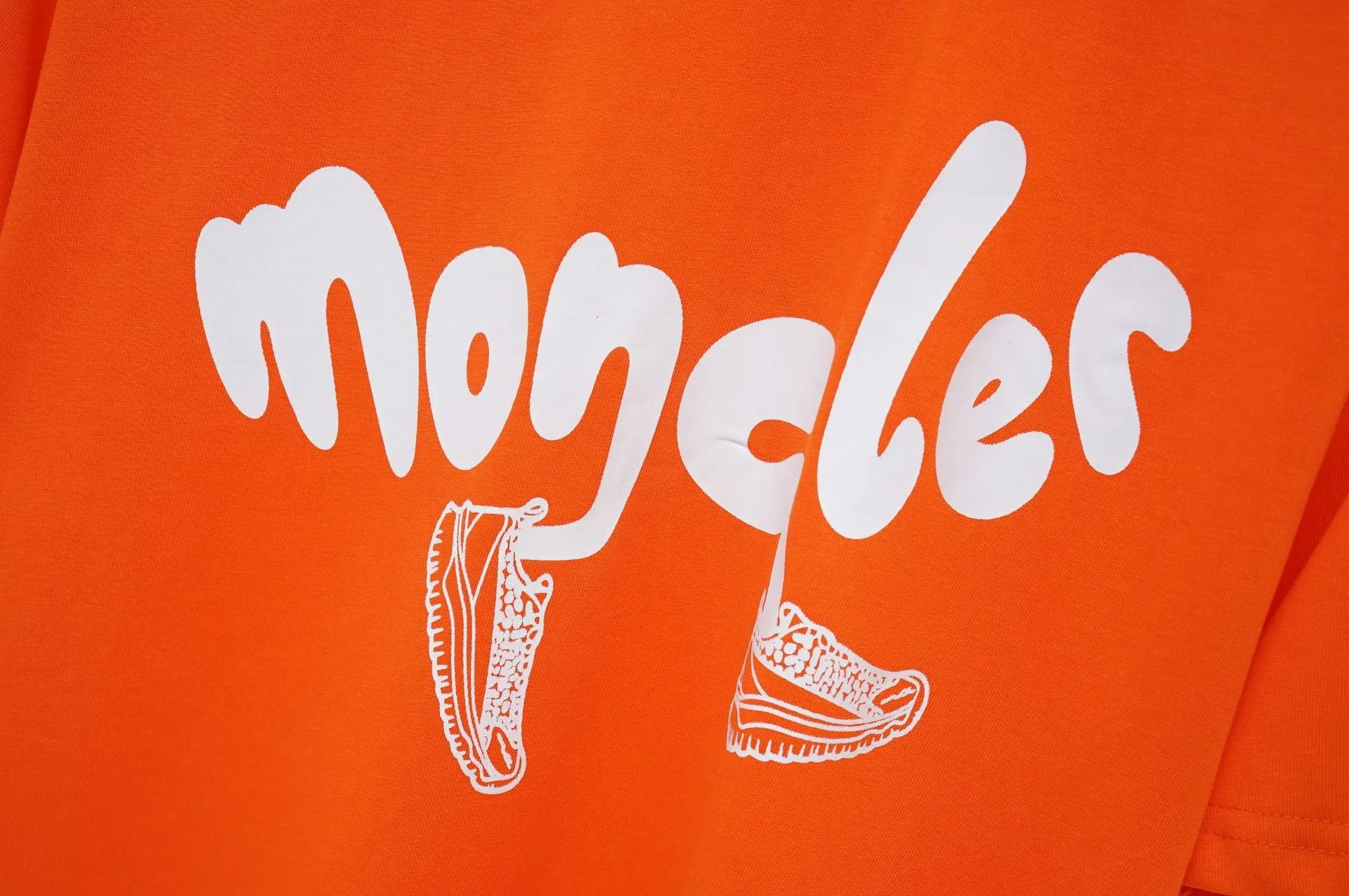Moncler Logo Print Green T-Shirt - 11