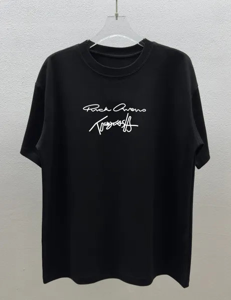 Maison Margiela Tabi Logo Embroidered Black T-Shirt - 33
