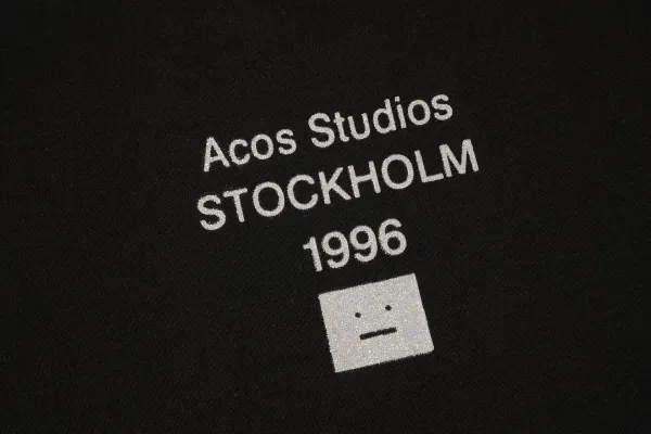 Acne Studios Stockholm 1996 Long-Sleeve T-Shirt Navy - 18