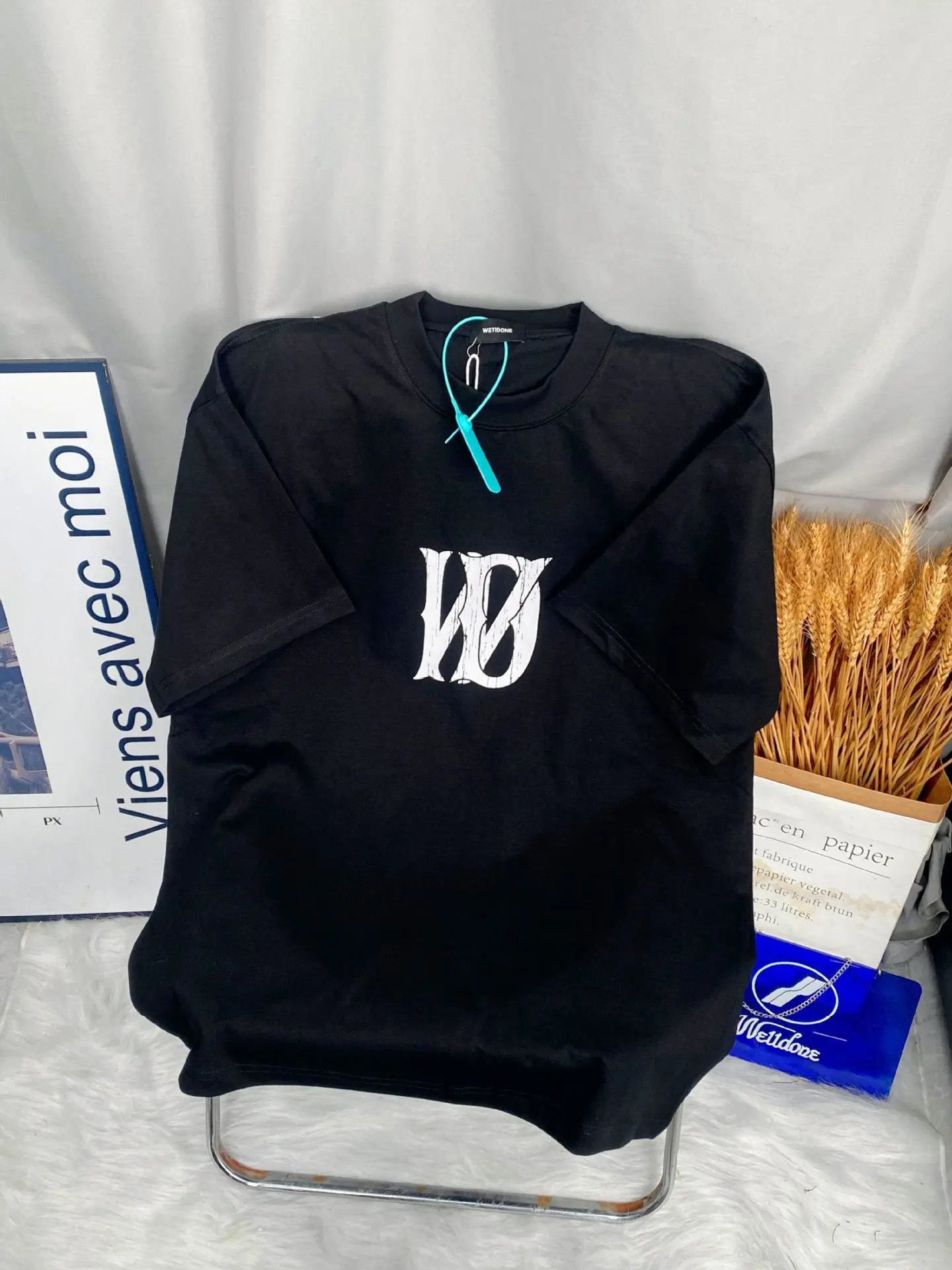 Design Welldone Sporty Striped T-Shirt Black T-Shirts - 48