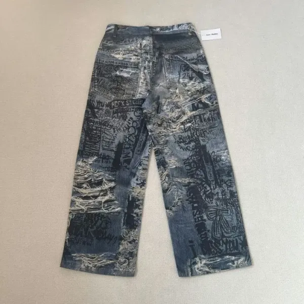 Design Distressed Graffiti-Print Wide-Leg Jeans - 38