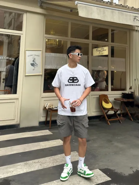 Balenciaga Baeenciaaa Logo Print White T-Shirt - 7