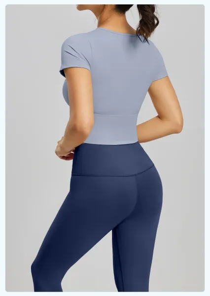 Design Cut-Out Crop Top and High-Waist Leggings Set in Ballet Pink + Gray Lake Blue Activewear - 25