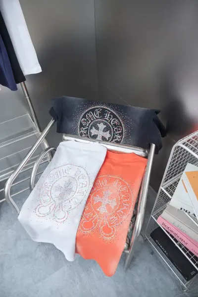 Chrome Hearts Cross Cluster Print White T-Shirt - 11