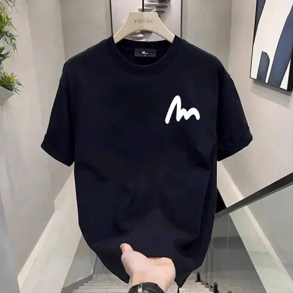 Design YZEE MC Minimalist Logo Black T-Shirt T-Shirts - 8