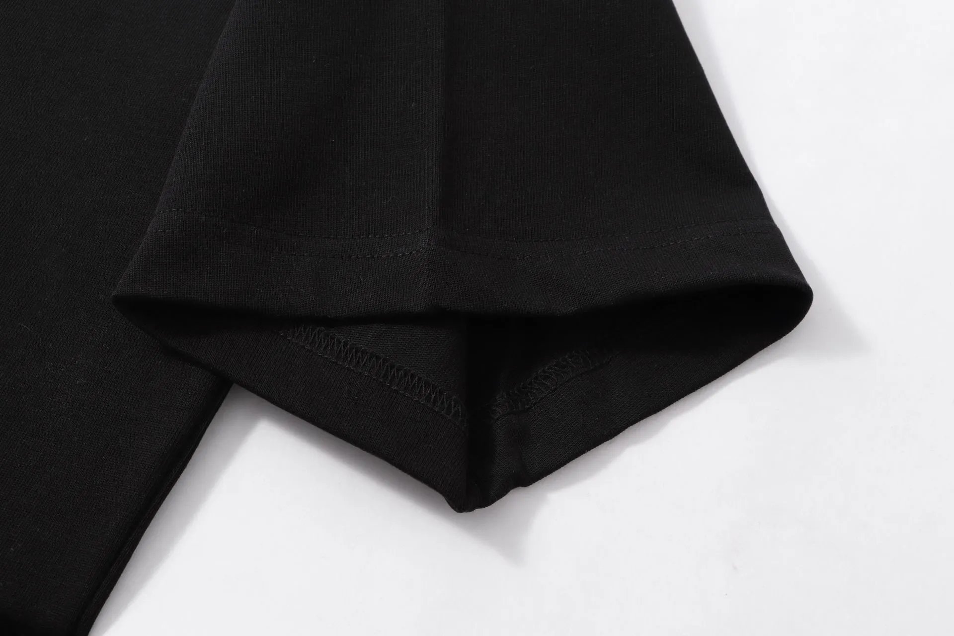 Alo Logo Graphic Black T-Shirt - 15