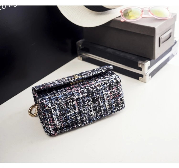 Design Tweed Chain Crossbody Bag in Black Multicolor Crossbody Bags - 16