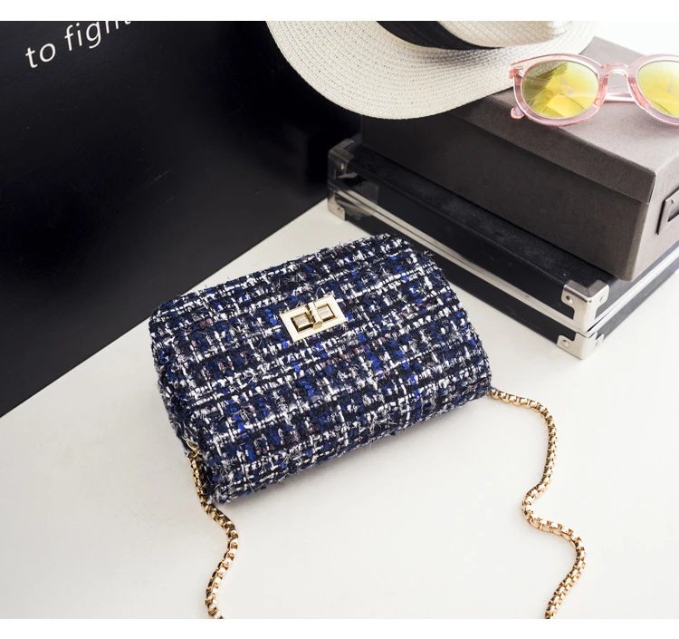 Design Tweed Chain Crossbody Bag in Black Multicolor Crossbody Bags - 19