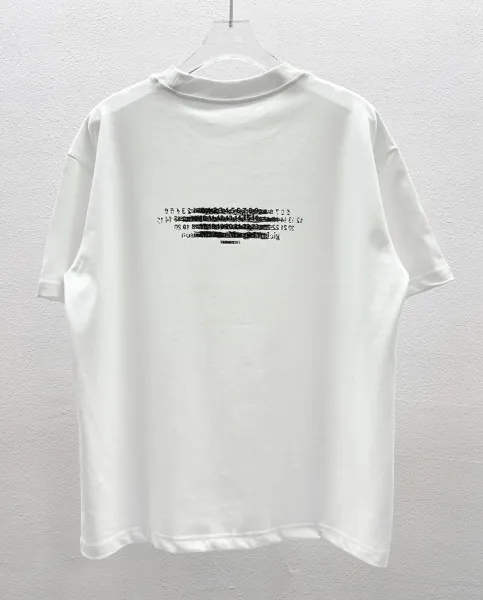 Maison Margiela Tabi Logo Embroidered Black T-Shirt - 8