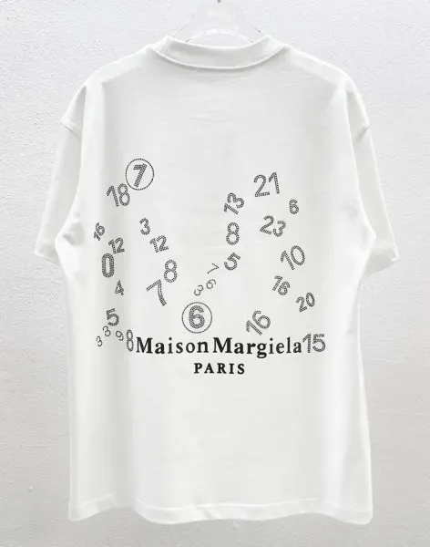 Maison Margiela Tabi Logo Embroidered Black T-Shirt - 40