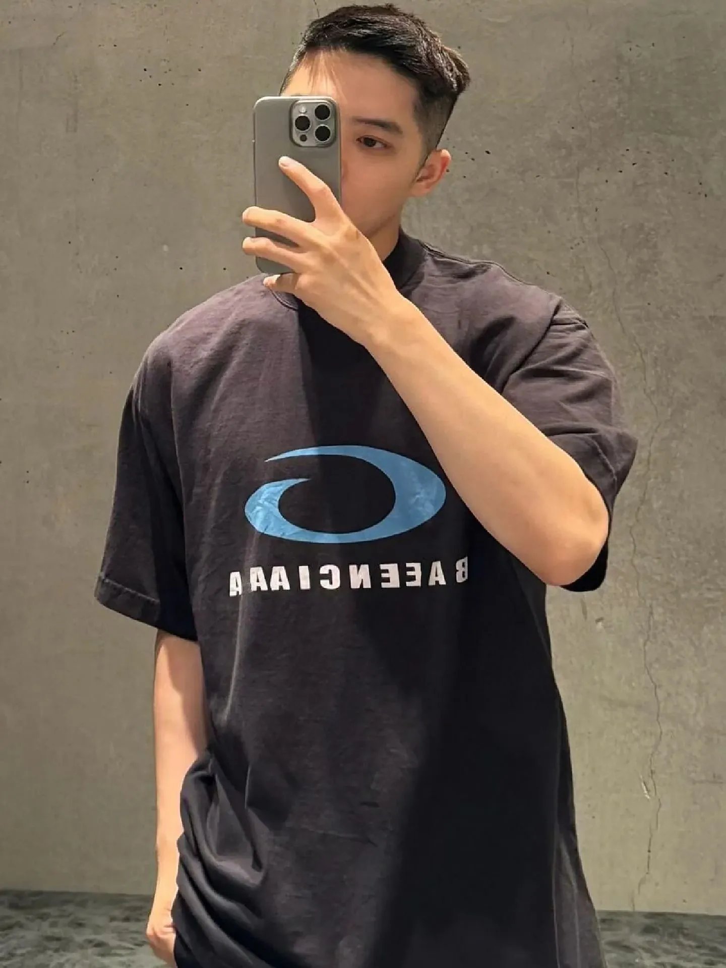 Balenciaga Logo Print Oversized T-Shirt Gray - 5