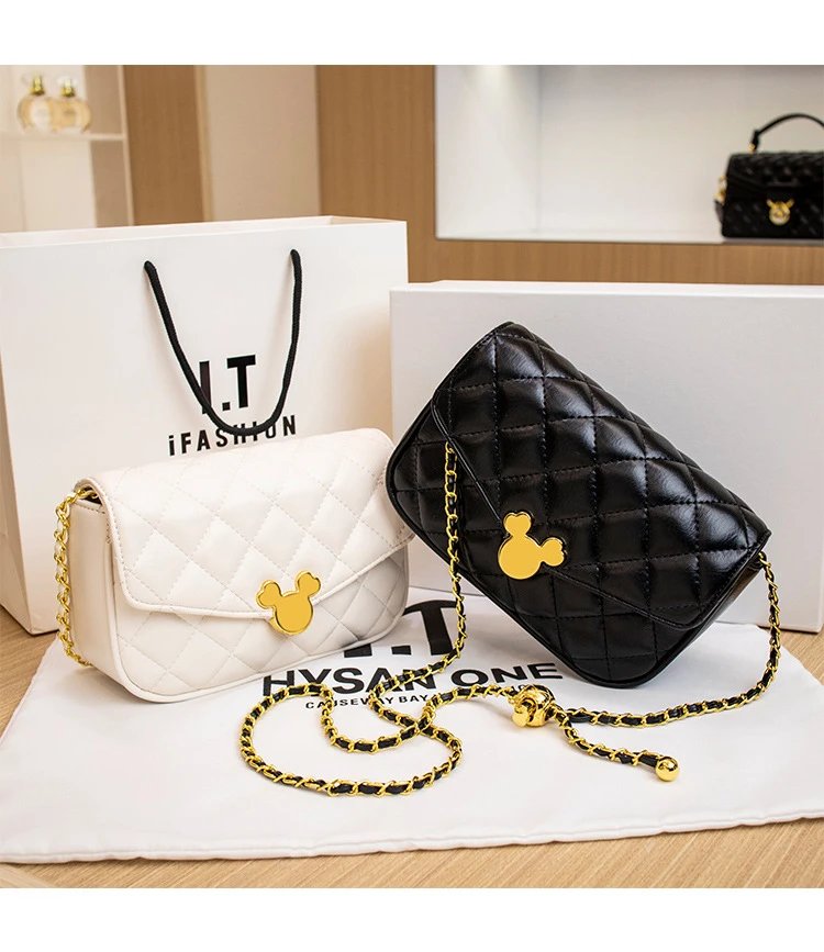 Design Disney x Unknown Brand Mickey Mouse Quilted Chain Crossbody Bag White Crossbody Bags - 4