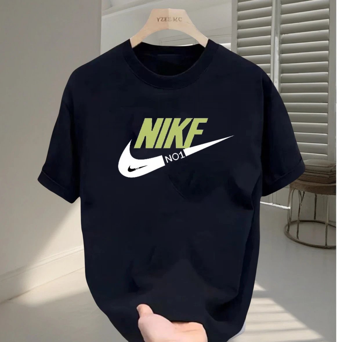 Nike NO.1 Swoosh Graphic T-Shirt Black - 4