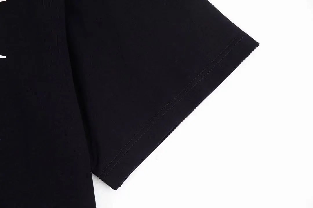 Gucci Rabbit Logo Print Black T-Shirt - 14