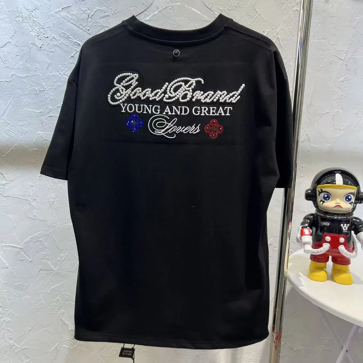 GOOD BRAND Young And Great Pearl-Embellished Black T-Shirt