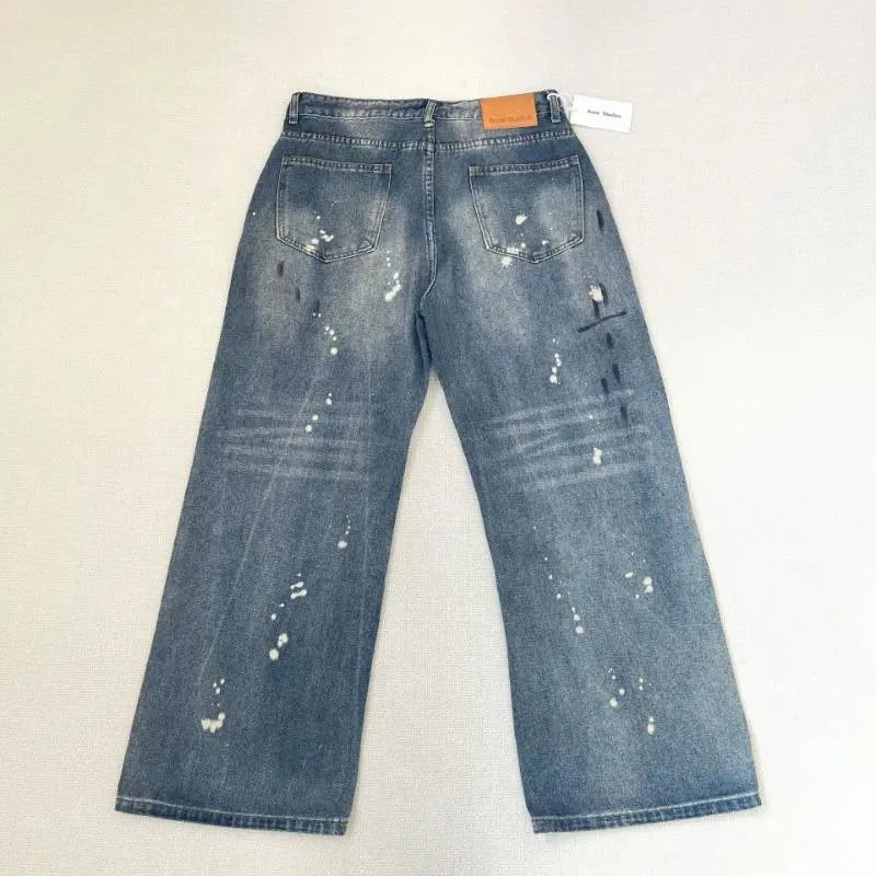 Design Distressed Graffiti-Print Wide-Leg Jeans - 22
