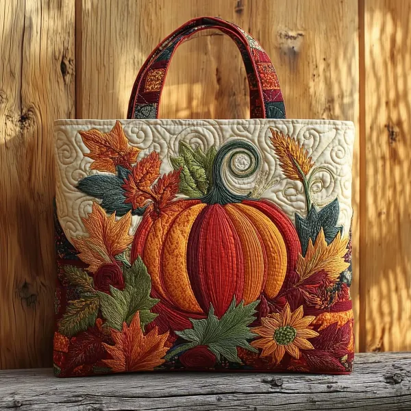 Design Embroidered Shamrock Quilted Tote Bag Green - 2