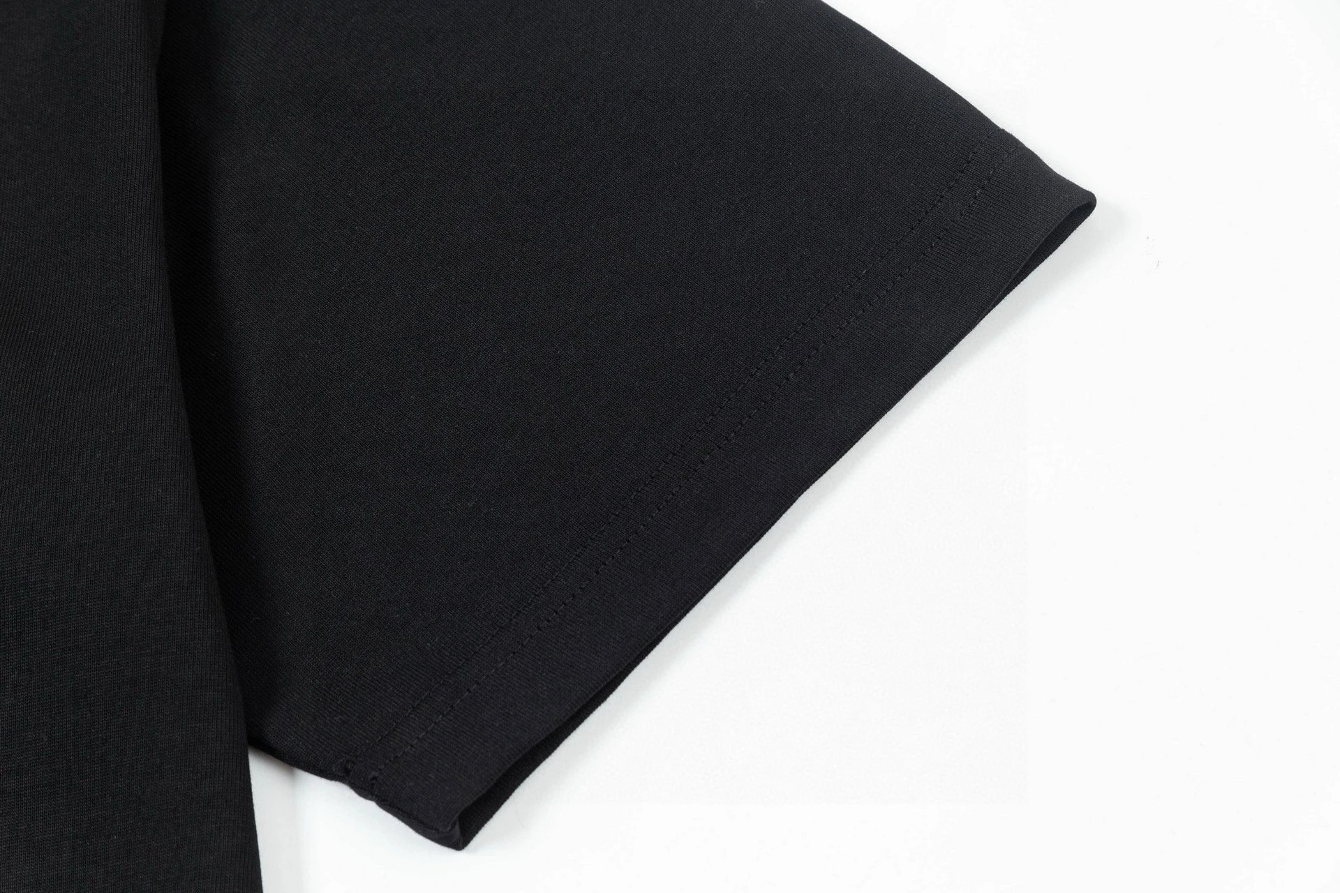 Louis Vuitton Monogram Print Black T-Shirt - 11